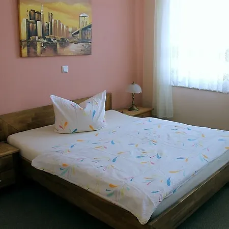 Forelle Πανσιόν 3*